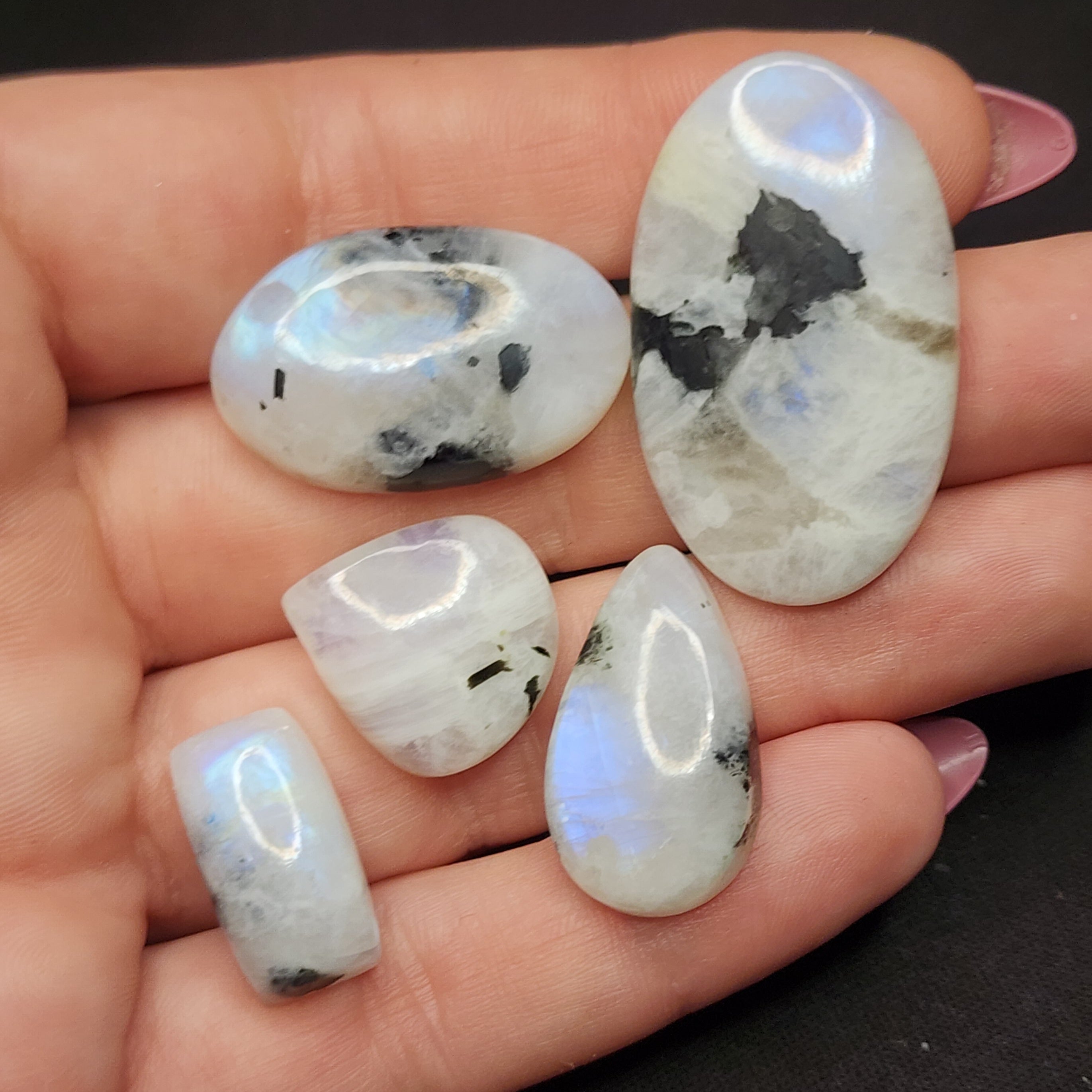 Rainbow Moonstone lot M